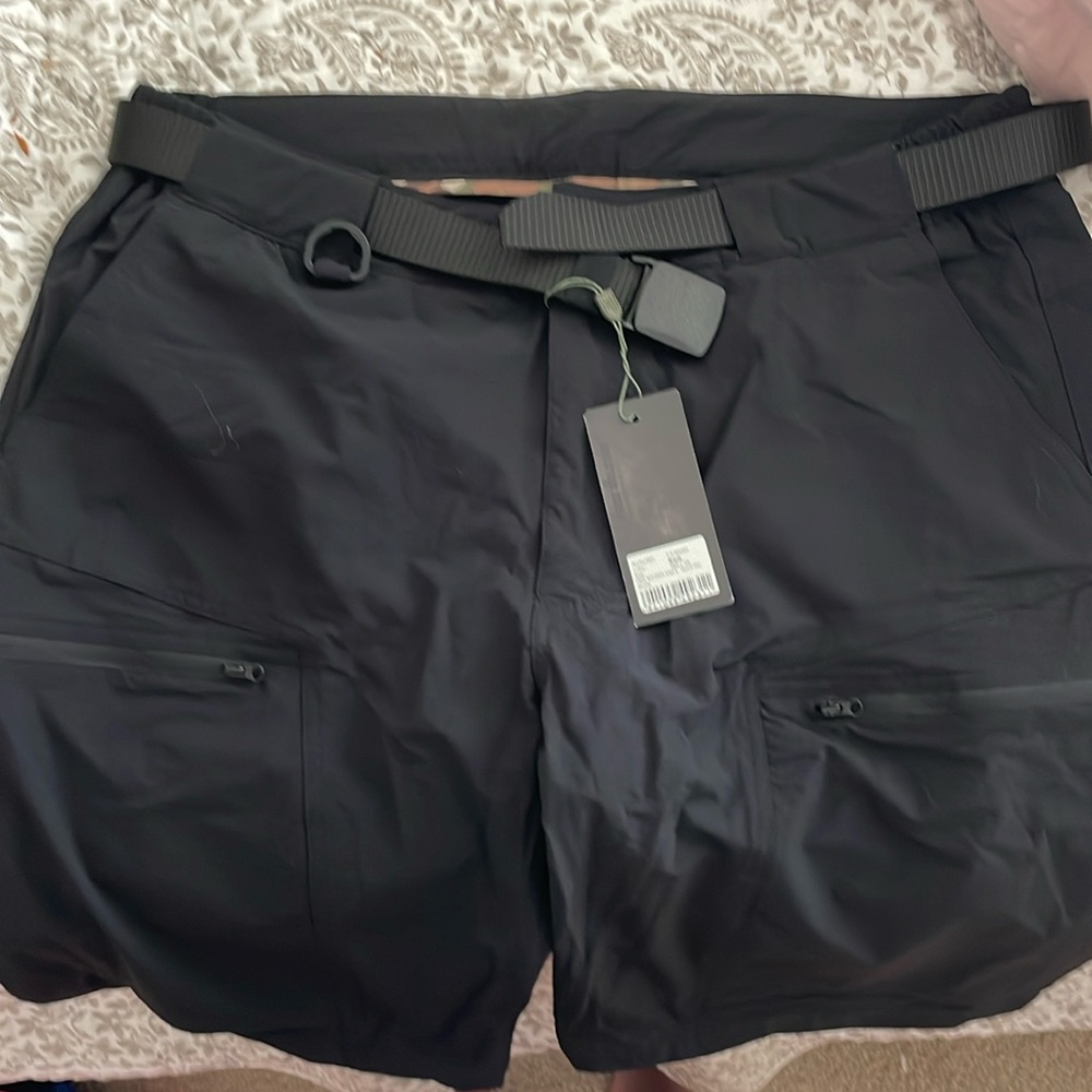 Free soldier Shorts